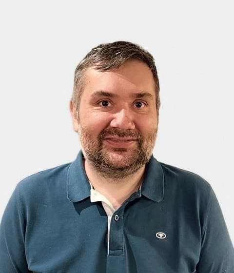 Alex, co-founder of SolEcho